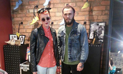 英國馬汀店拍　龐克搖滾魂都愛這一味 軍靴、英國、搖滾、龐克、Dr. Martens