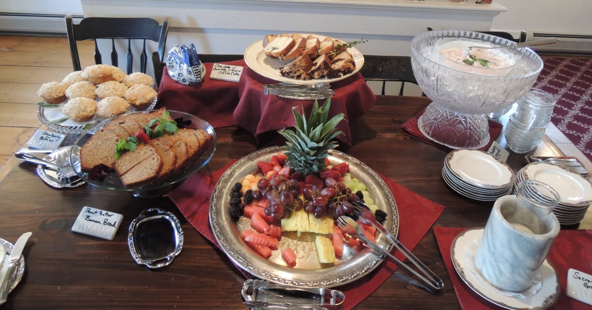 說到吃，就是大還要更大！──《美國人的真正生活》書摘連載 | 妞書僮 美國人的真正生活、美國食物、美式早餐、餐桌習慣、讀讀書