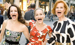 哪裡來的無「齒」之徒？女星們牙齒通通不見了！ 惡搞、女星、好萊塢、安海瑟薇、琳賽蘿涵、