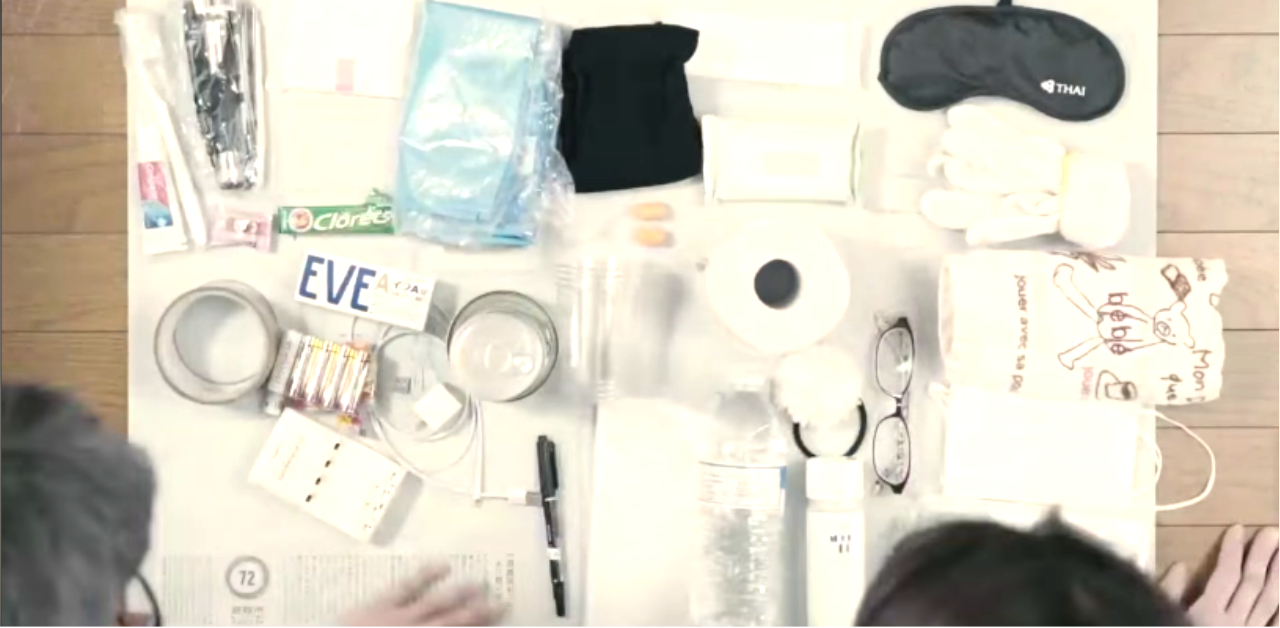 地震時帶什麼走？用一面報紙告訴你 日本廣告、神戶新聞、避難包、地震、警示