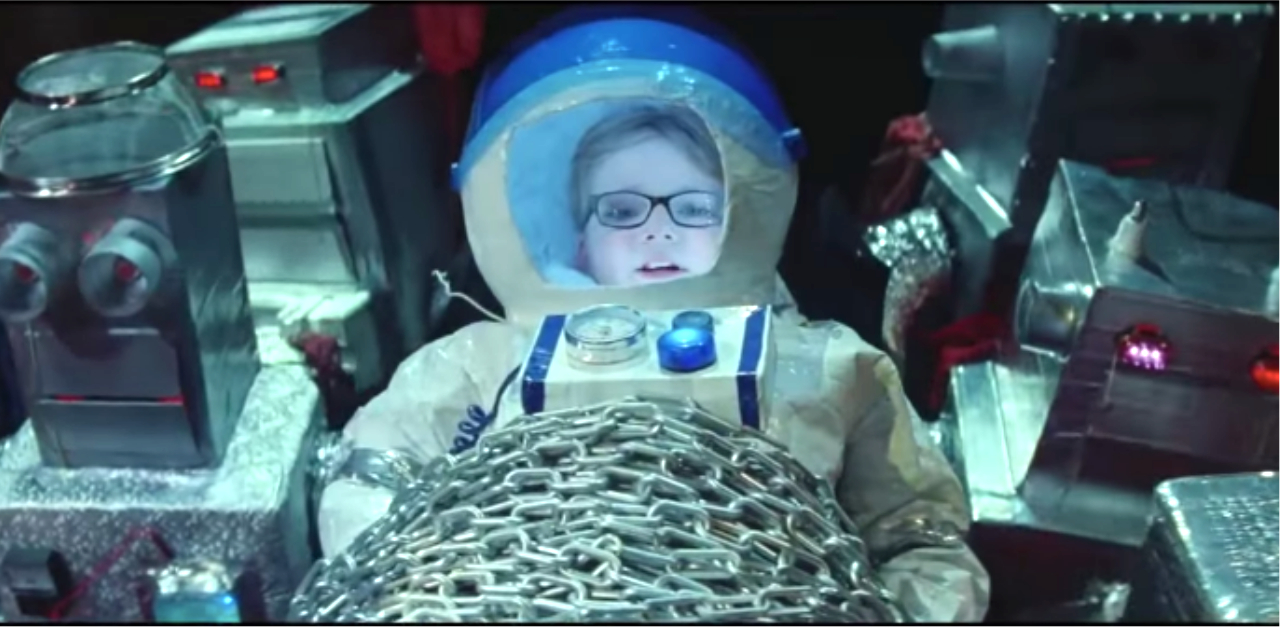 只需要激發孩子一點創意，就可以看見無限的潛能 英國廣告、波希米亞狂想曲、音樂、洗腦、孩子、全力以赴