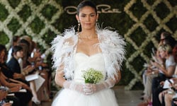 戀曲的幸福結局  Oscar de le Renta浪漫婚紗 婚禮、新娘、婚紗、禮服、絲絨、精靈、披肩、頭紗、Oscar de le Renta