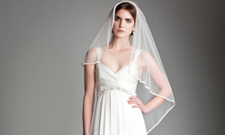 懷舊的優雅步調  Temperley London 2014春夏婚紗 新娘、婚禮、優雅、Temperley London、懷舊、紐約、Vera Wang、Marchesa、刺繡、雪紡