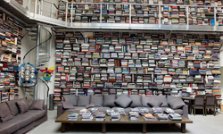 前進時尚太空船！Karl Lagerfeld巴黎公寓大公開 時尚、太空船、Karl Lagerfeld、巴黎、公寓、老佛爺、設計、CHANEL、FENDI、精簡、未來