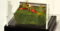 好可愛的小盆栽？殺意盎然的綠色犯罪現場       Abigail Goldman、Die-o-ramas 