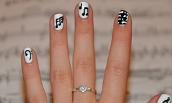 彈出美麗樂章  DIY樂譜指彩 美甲、指彩、DIY、流行、教學、樂譜