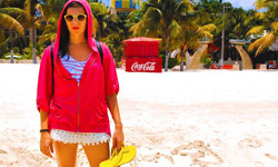 街拍剪貼簿：夏日必備！穿著夾腳拖趴趴走 夾腳拖、街拍、時尚、穿搭