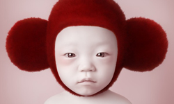 踏入夢境的錯視感  奇幻孩童插畫 插畫、奇幻、小孩、孩童、Oleg Dou、藝術