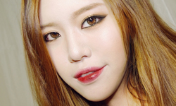 打造正韓電眼魅力 泫雅MV仿妝教學 美妝、電眼、彩妝、唇膏、眼影