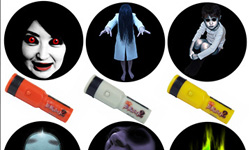 鬼影追追追！怎麼照都是鬼的鬼影手電筒    TAKARA TOMY、手電筒、鬼影、整人、恐怖