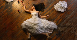 單人婚紗也浪漫　Ryan Brenizer拍出一個人的甜蜜       攝影、婚紗照、Ryan Brenizer、Claudia Nallely Agres、藝術