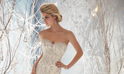 如水晶般剔透無暇  純淨系優雅白紗 新娘、婚禮、婚紗、水晶、優雅