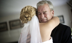 男兒有淚現在彈！新娘爸爸送別女兒的心碎瞬間攝影 結婚、婚禮、感人、哭哭、攝影、婚攝、父女、溫馨