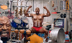 用肌肉也能玩音樂？Terry Crews的單人肌肉大樂隊 搞笑、影片、打擊樂、樂隊、小姐好白