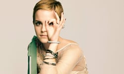 好眼熟！西洋女星髮型怎麼穿越時空了？ 大亨小傳、潔西卡艾芭、法拉佛西、凱莉安德伍、奧黛莉赫本、安海瑟威、崔姬、艾瑪華森