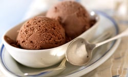 宿醉讓你很想死？六個讓你立馬恢復元氣的食物 宿醉、食物、