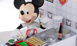 米老鼠改行開麵店？迪士尼明星成員轉行全紀錄    迪士尼、米老鼠、玩具