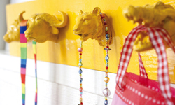 怎麼越看越獵奇？動物公仔的創意DIY 公仔、DIY、創意、改造、動物、恐龍