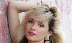 7月25日 大明星小狗仔：羅伯派汀森偷跟誰親親？ 王陽明、羅伯派汀森、2NE1、金卡特蘿、凱莉日記