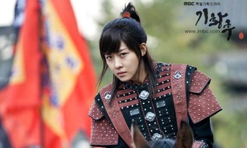 姐扮假男人比真男人有魅力！盤點韓劇女扮男裝演員 韓劇、女星、女扮男裝、演員、反串