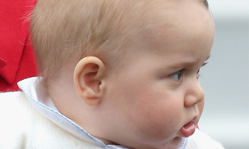 誰准你發出那麼怪的聲音？寶寶聽見放屁聲的爆笑反應 嬰兒、小孩、寶寶、可愛、放屁