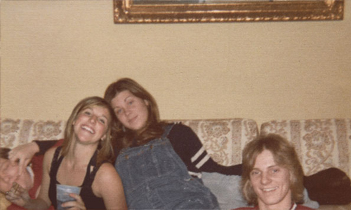 「假如我和媽媽一起長大」 穿越到媽媽美好年代的照片計畫 媽媽、女兒、母女、 Danielle Delph、photoshop