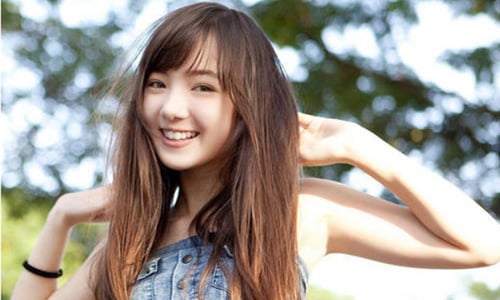 精靈般的外型與嗓音！14歲德泰混血Jannina W 發現好聲音、Jannina W、YouTFube、混血、美女、少女、精靈、翻唱、歌手