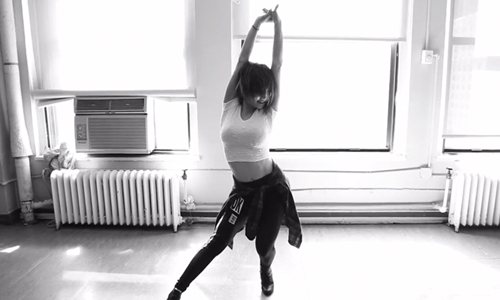 小紅來潮不想運動？4個方式讓妳生理期也能輕鬆動起來 小紅、生理期、月經、運動、瑜珈