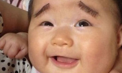 「矮油，妹子你好票釀噢？」寶寶畫上眉毛後的超有戲合輯 寶寶、眉毛、可愛、有事、兇惡、眉毛很重要、蠢