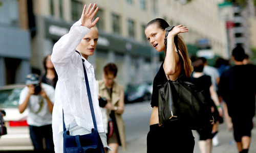 睡覺時腳常抽筋？不得不小心的5個健康警訊  VOGUE、抽筋、身體健康、青少年、老年人、女性、礦物質、沙丁魚、鮭魚、殺菌、運動