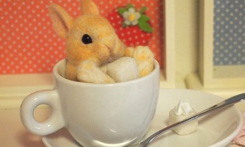 牛奶瓶也有專屬自己的故事！5項感人的療癒桌邊小物 療癒、桌上、小物、公仔、文具、可愛