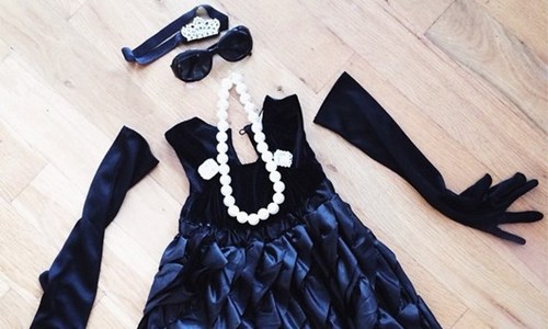 「馬迷想把我扮成赫本，真是瘋了！」2歲萌娃的小惡魔內心話 2歲、小孩、萌娃、女兒、女孩、Ilana Wiles、insta2yearold、Instagram、攝影、兒童