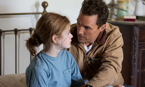 暮光男、馬修麥康納都演過她爸  《星際效應》小童星Mackenzie Foy    星際效應、童星、麥肯基弗依、Mackenzie Foy、可愛