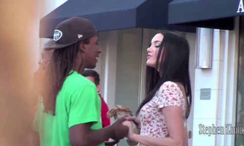 有屍不撿白不撿？正妹街頭裝醉測試路人反應 撿屍、女生、夜店、酒吧、喝醉、失身、社會實驗