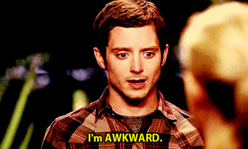 和兄弟不小心牽到手超噁！9個直男才懂的尷尬窘境 男生、尷尬、窘境、影片、搞笑