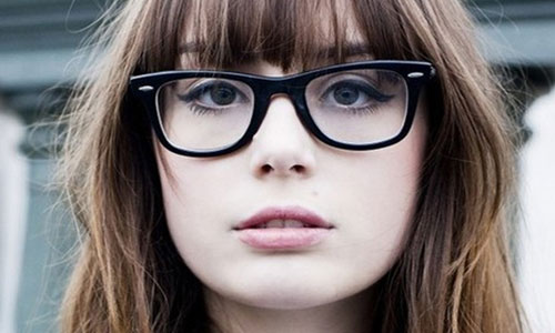 眼線筆老是撞到鏡子！大近視女孩專用的眼妝眼鏡 化妝、眼鏡、近視