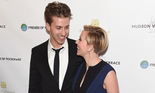 妞快報：這家子基因太囂張！史嘉蕾喬韓森與帥弟親密出席活動 妞快報、史嘉蕾喬韓森、雙胞胎、杭特喬韓森、Hunter Johansson