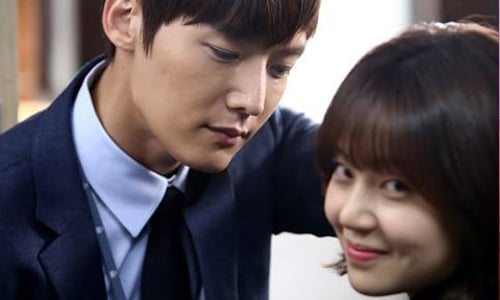 出社會後好難認識異性？5招讓你終結孤單跨年 愛情、單身、交往、職場、工作、辦公室、交友軟體、朋友、交友、戀愛、人際、網戀、轉角遇到妞