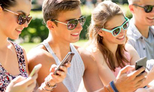 藍光有助調節睡眠品質？藍光小知識停看聽 健康醫療網、藍光、智慧型手機、平版電腦、PC電腦