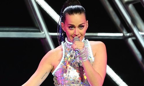 妞快報：「你們這些狗仔沒人性！」凱蒂佩芮遭跟蹤辣嗆狗仔 妞快報、凱蒂佩芮、狗仔隊、藝人、明星