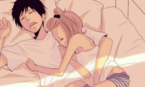 情侶有福了！研究發現抱抱睡覺有益身心健康 情侶、相擁入眠、研究、健康、睡眠品質、裸睡、華爾街日報、couple