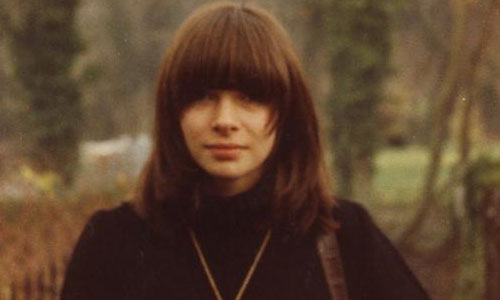 介於學生和大人間的尷尬年紀！這些名人22歲時都在...？ Michelle Obama、Kathryn Bigelow、Katy Perry、Anna Wintour、Audrey Hepburn