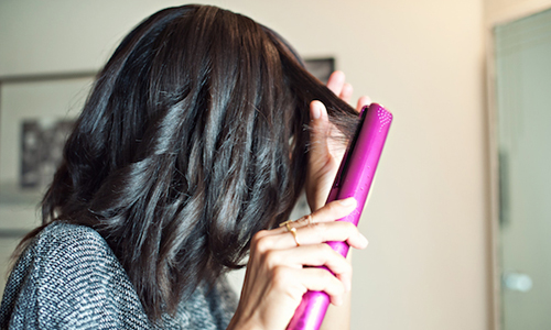 妳可能一直都用錯了！造型電棒的6大錯誤使用方式 頭髮、造型、用法、電捲棒、離子夾