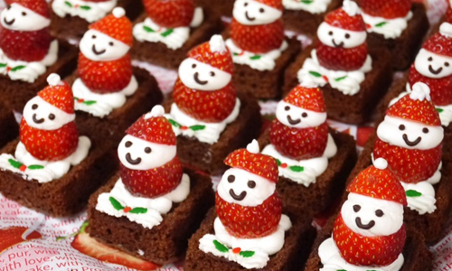 手殘女孩也能用料理過聖誕節！日本超人氣「草莓聖誕老公公」 草莓、聖誕老公公、可愛、療癒、雪人、いちごサンタ
