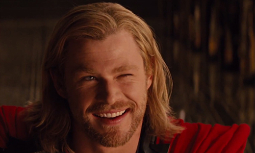 網友讚神剪輯、快笑瘋！英雄電影片段合唱聖誕歌 復仇者聯盟、超級英雄、合唱、歌曲、聖誕節