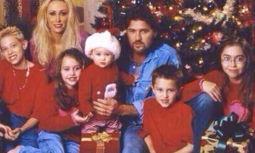 王子的禮物很小包？ 10位名人小時候聖誕節這樣過 聖誕節、懷舊、Throwback、派翠克史瓦辛格、Patrick Schwarzenegger