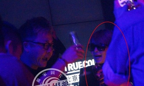 妞快報：戒酒講假的？Makiyo與富商豪飲桃花運大開 妞快報、Makiyo、戒酒、富商、飲酒作樂、破戒