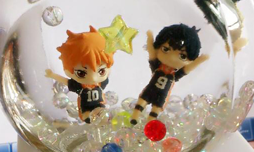動漫迷現在都這樣玩！超可愛「瓶中公仔」引發熱潮 瓶の中でフィギュア、瓶中公仔、可愛、自製、簡單、療癒、鬼燈的冷澈、排球少年、Free