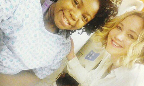 妞快報：人美心也美！小珍妮佛聖誕節竟然這樣過… 妞快報、珍妮佛勞倫斯、聖誕節