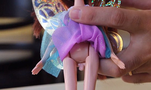 娃娃下面多一根！領先全球的跨性別仙女玩具 跨性別、娃娃、仙女、陰莖、玩具